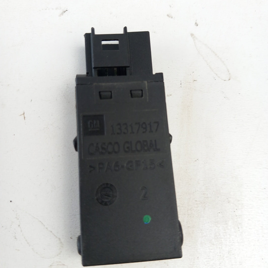 AUX вход допълнителна връзка слушалки Opel Astra J