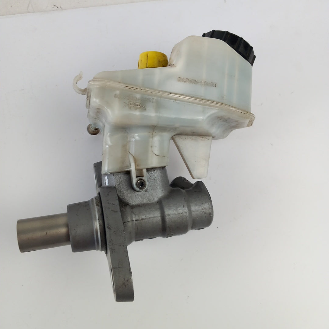 Главен спирачен цилиндър RHD десен волан Opel Astra J