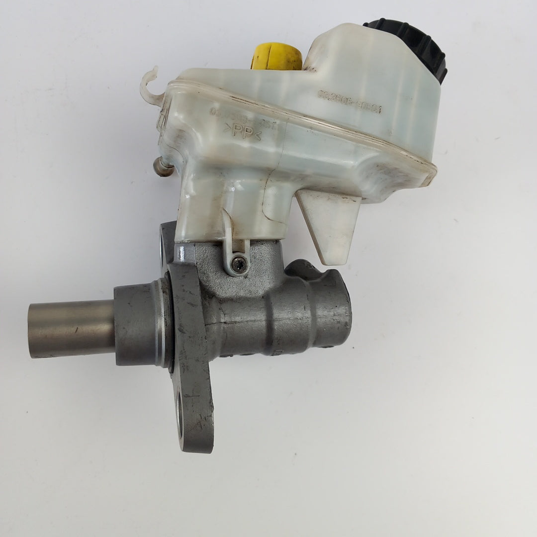 Главен спирачен цилиндър RHD десен волан Opel Astra J