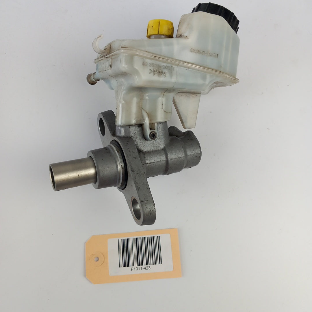 Главен спирачен цилиндър RHD десен волан Opel Astra J