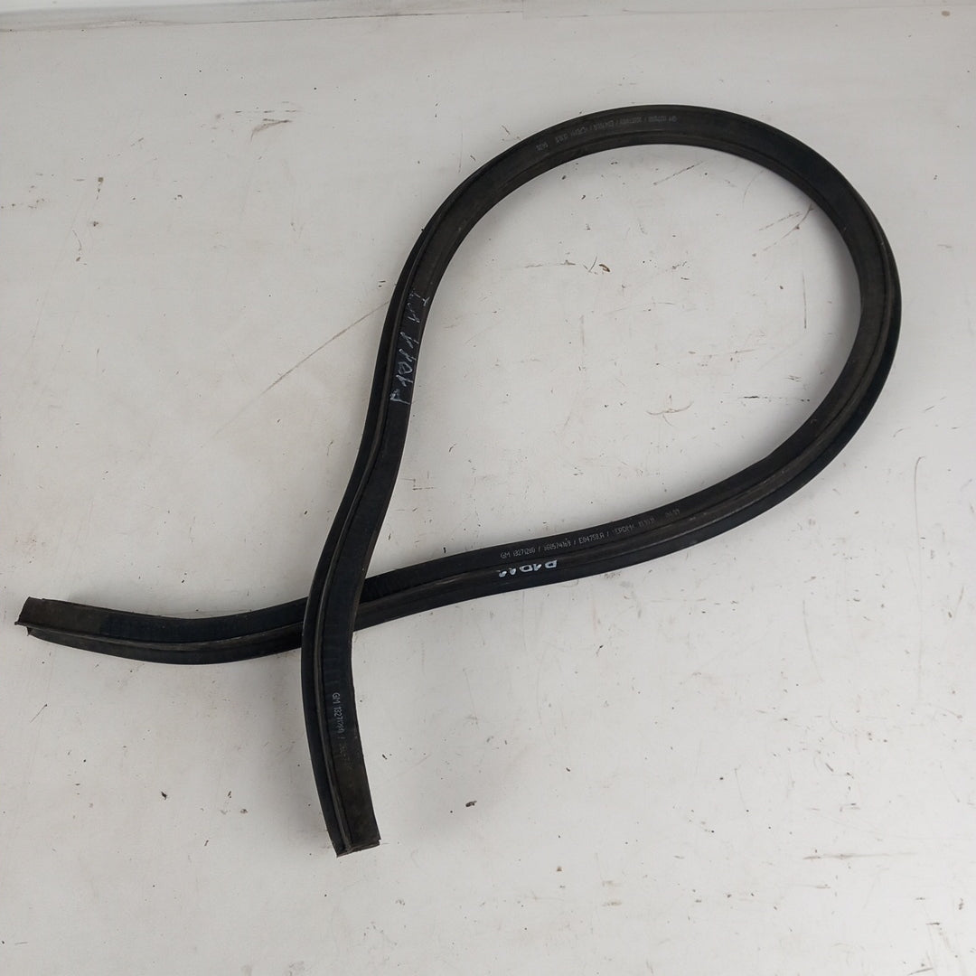 Уплътнение капак двигател Opel Astra J