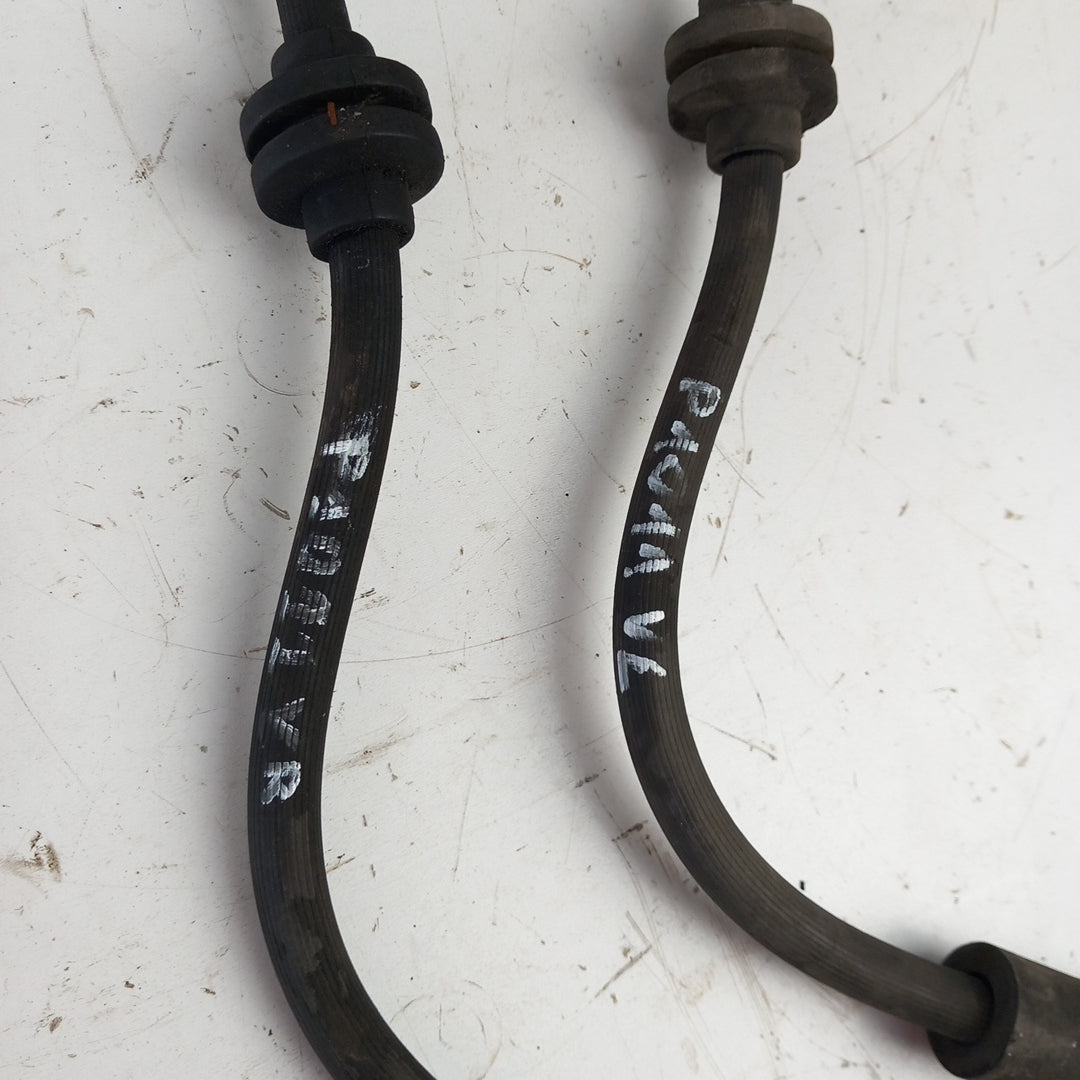 Спирачни маркучи предни ляв десен Opel Astra J 2,0 CDTI