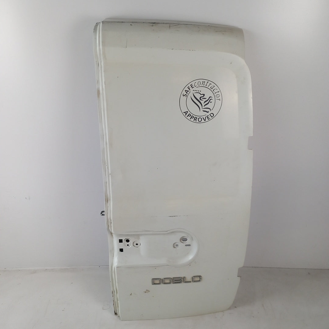 Задна дясна врата бяла Fiat Doblo 263