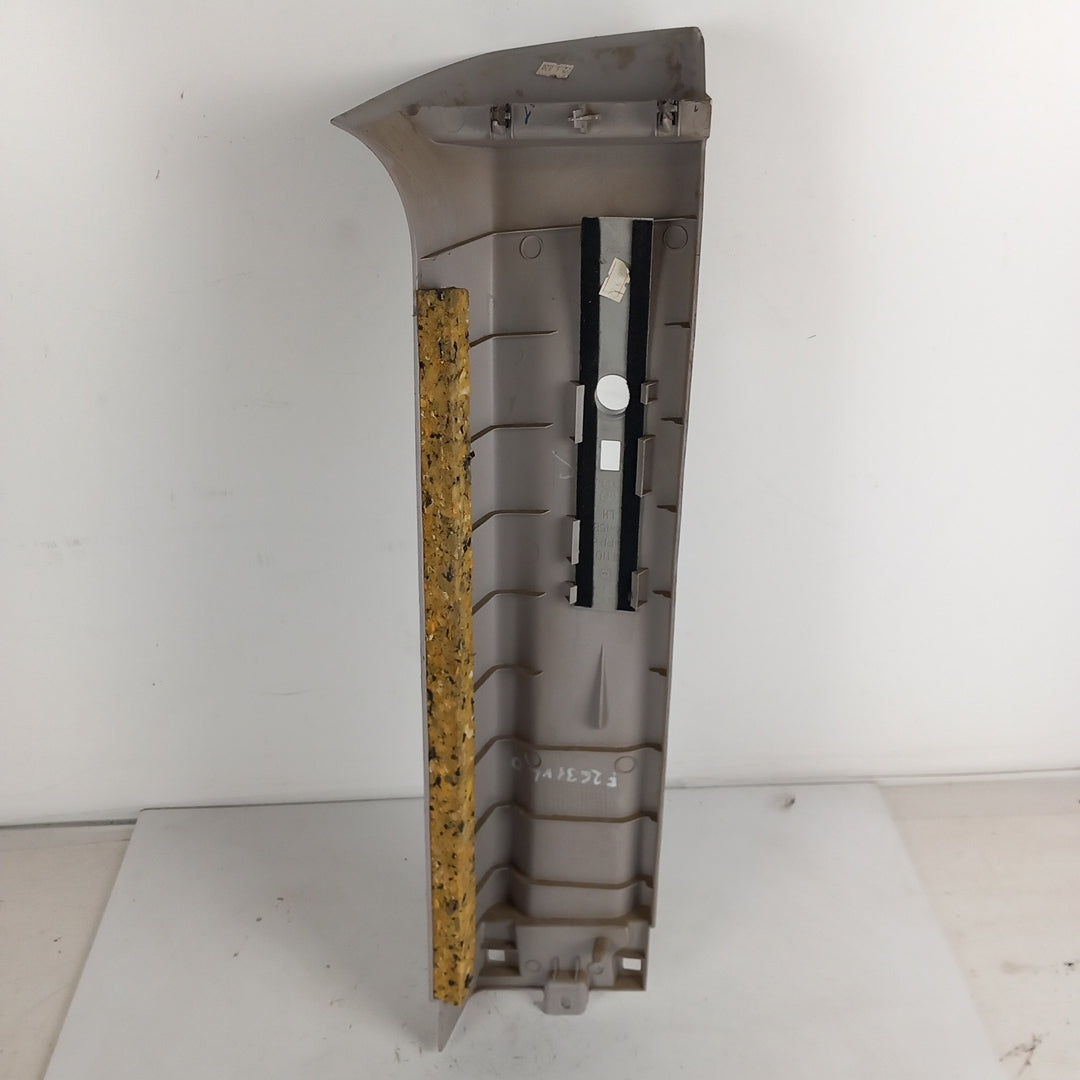 Кора лява горна централна колона Fiat Doblo 263