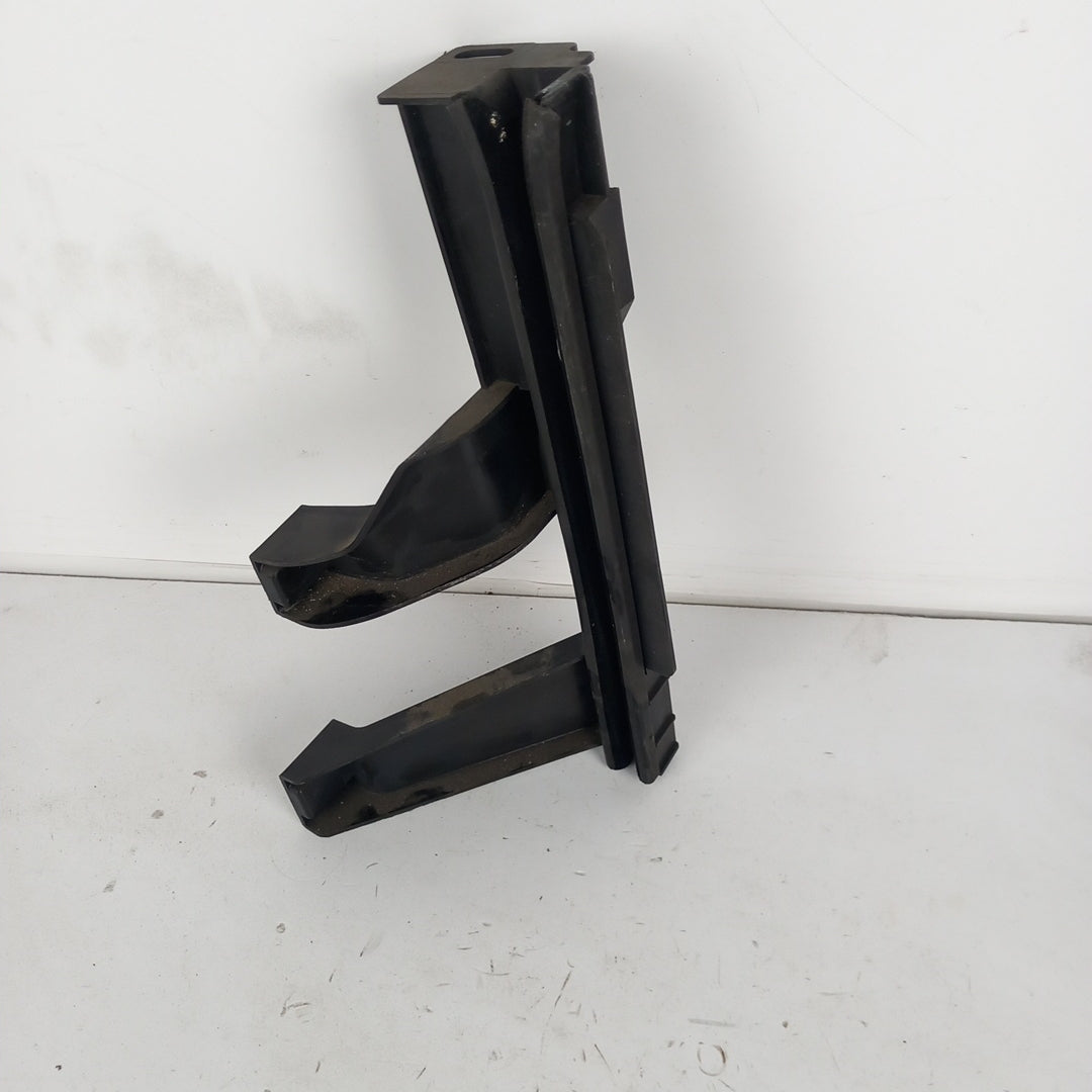 Релса стъкло странична лява задна RHD Fiat Doblo 263