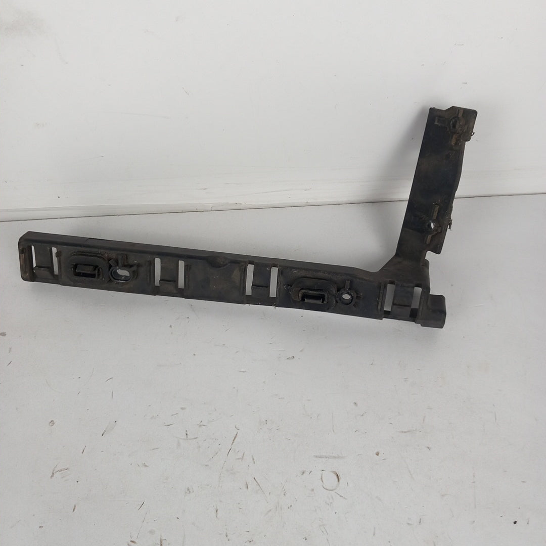 Държач ляв задна броня Fiat Doblo 263