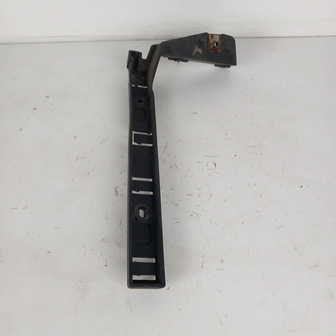 Държач ляв задна броня Fiat Doblo 263