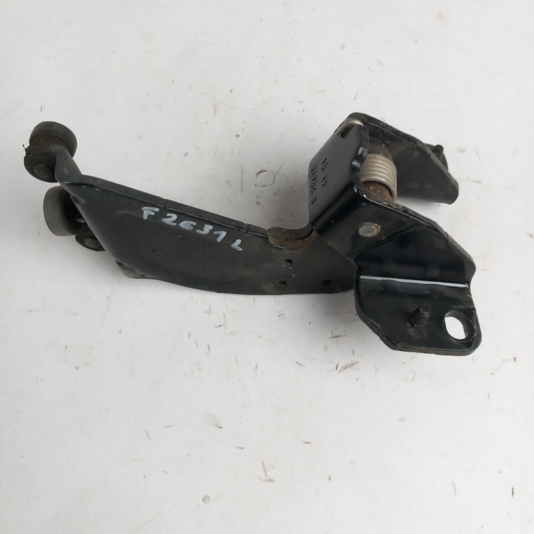 Панта лява плъзгаща врата Fiat Doblo 263