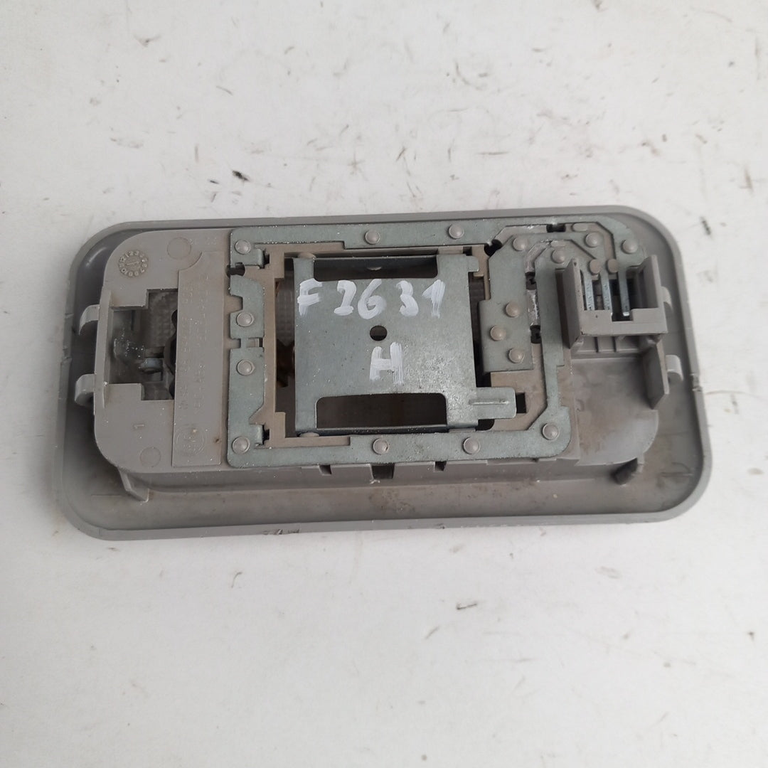 Плафон светлини вътре товарно отделение  Fiat Doblo 263