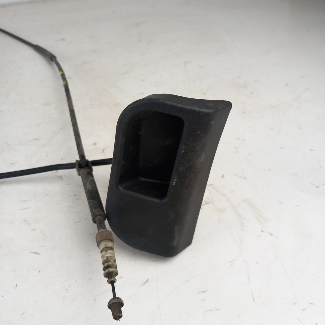 Дръжка жило отваряне преден капак двигател Fiat Doblo 263