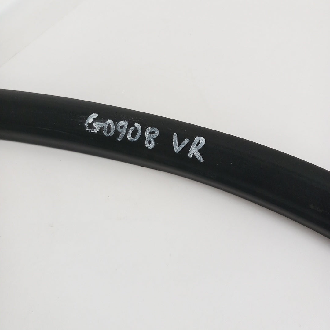 Уплътнение каросерия предна дясна врата Opel Insignia A