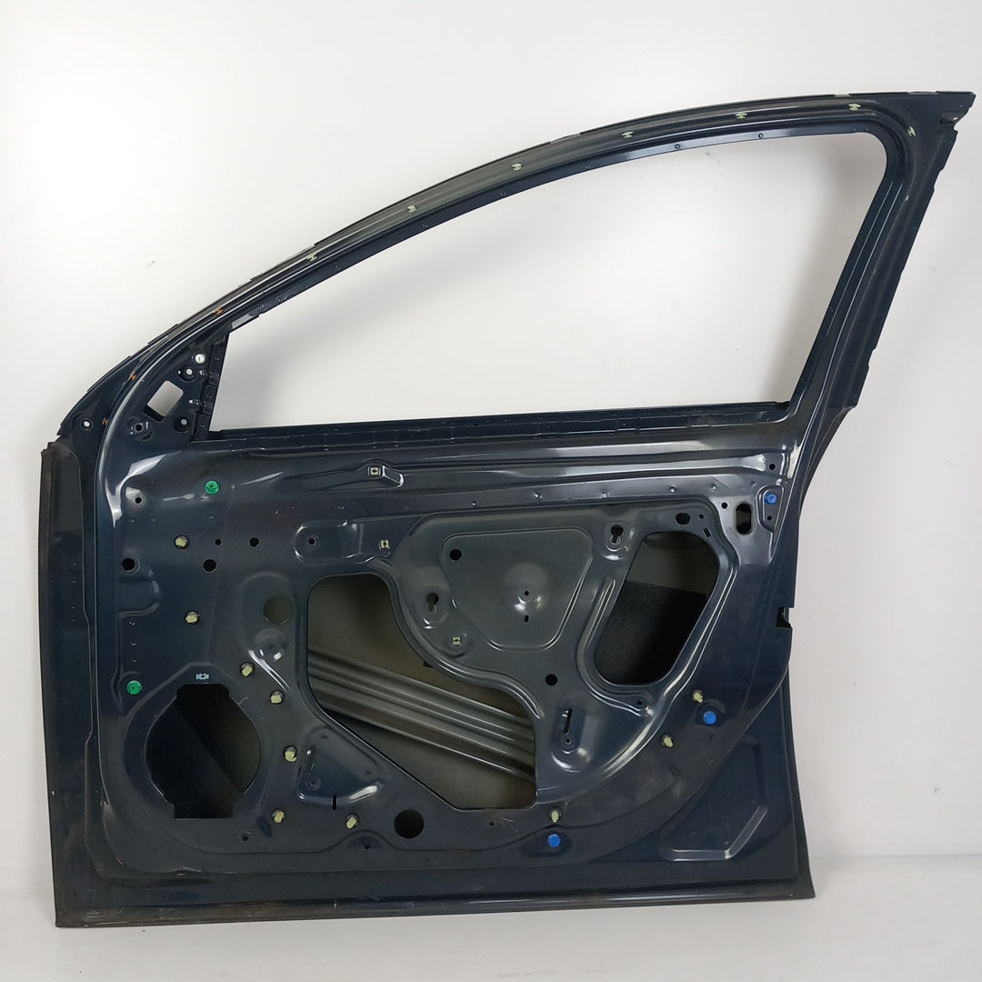 Предна дясна врата Z168 Metro Blue Opel Insignia A