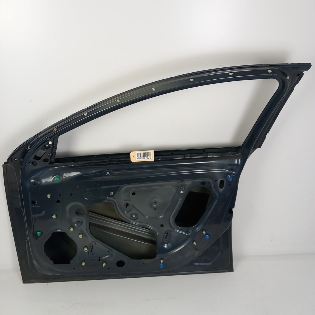 Предна дясна врата Z168 Metro Blue Opel Insignia A