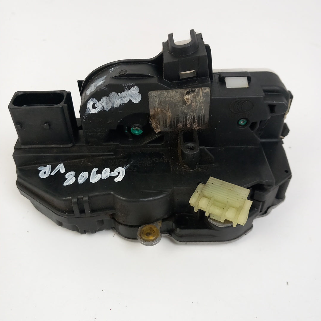 Брава за врата централно предна дясна KS RHD Opel Insignia A