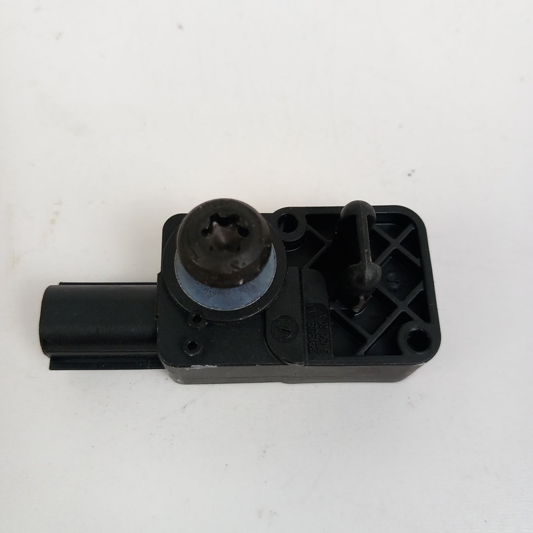 Сензор за въздушни възглавници страничен ляв десен Opel Insignia A