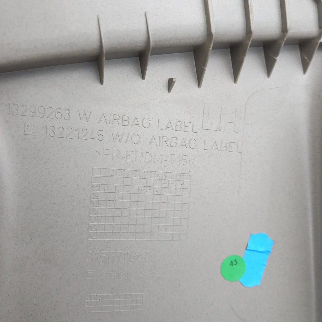 Капак горен ляв панел централна колона Opel Insignia A