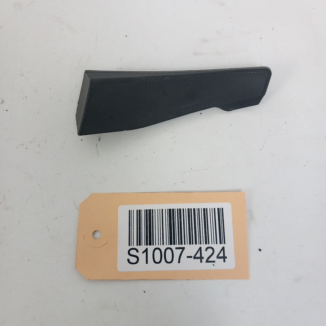 Лайстна пластмаса екстериор предна дясна Opel Meriva B