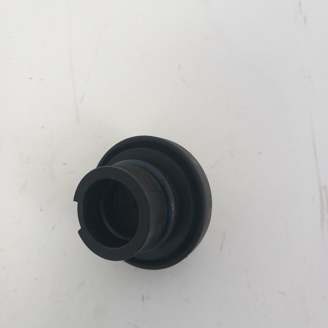 Капачка гърловина за наливане на масло Opel Insignia A 2,0 Turbo