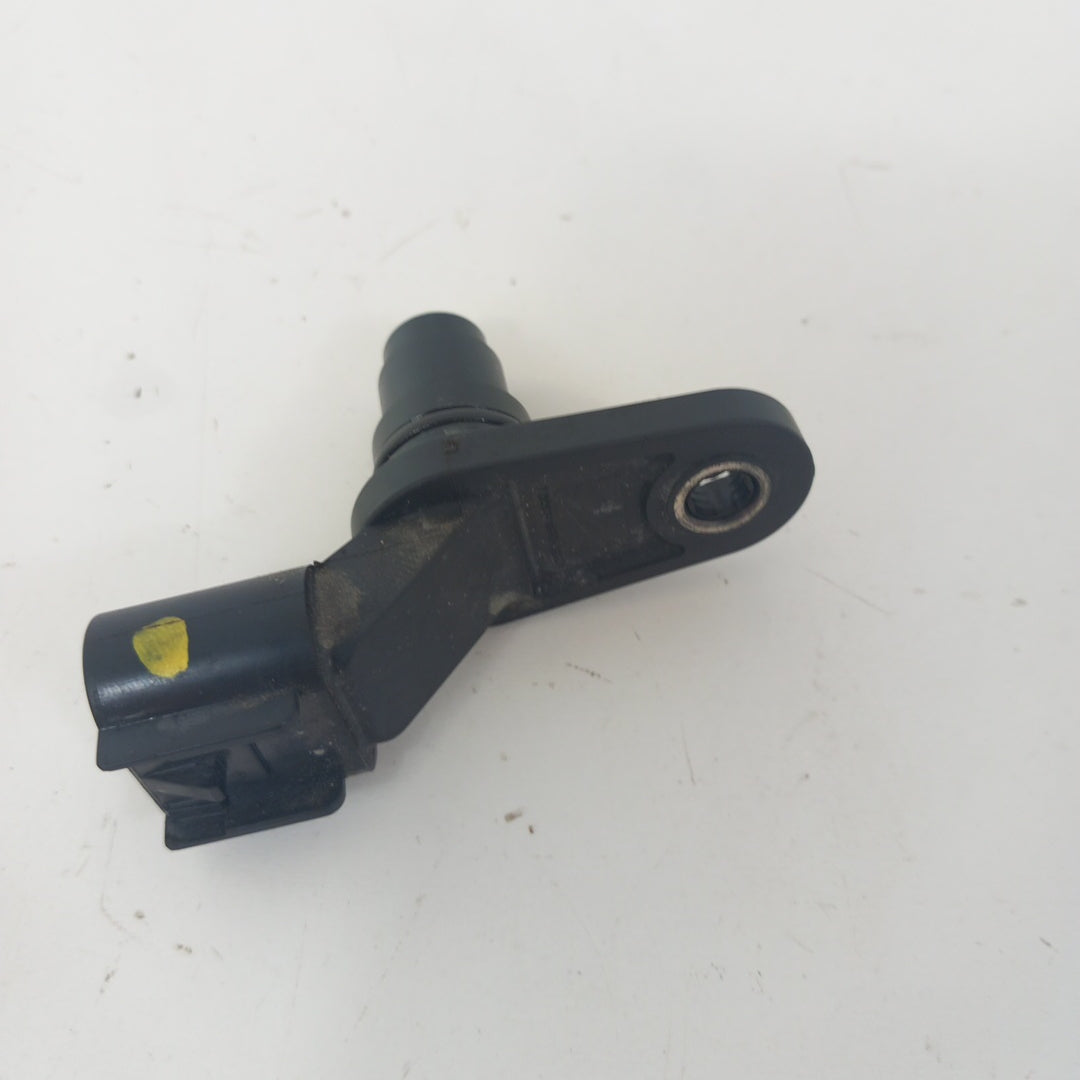 Датчик сензор разпределителен вал  Opel Insignia A 2,0 Turbo