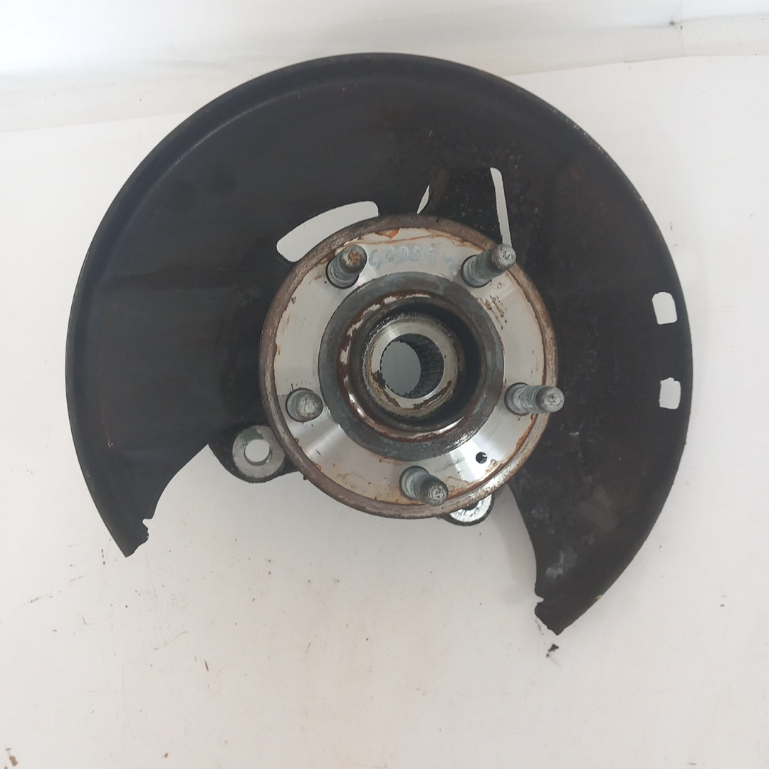 Главина шарнир предна лява Opel Insignia A