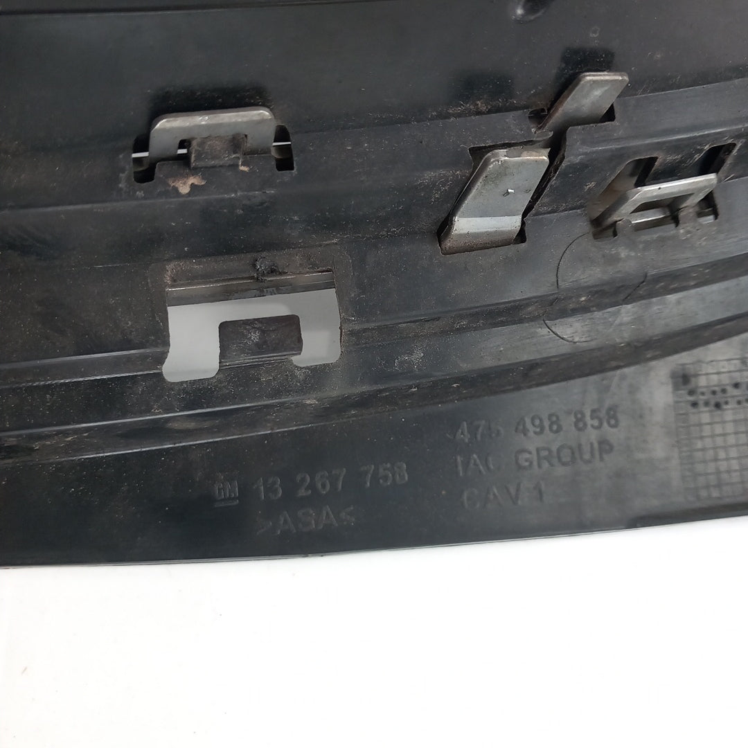 Решетка радиатор предна броня Opel Meriva B