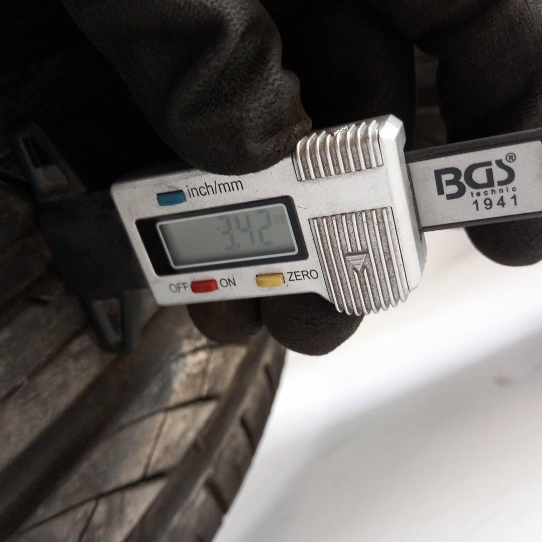 Комплект 19" цола 3бр. летни гуми HIFLY 235/40/R19 96W XL EXTRA LOAD