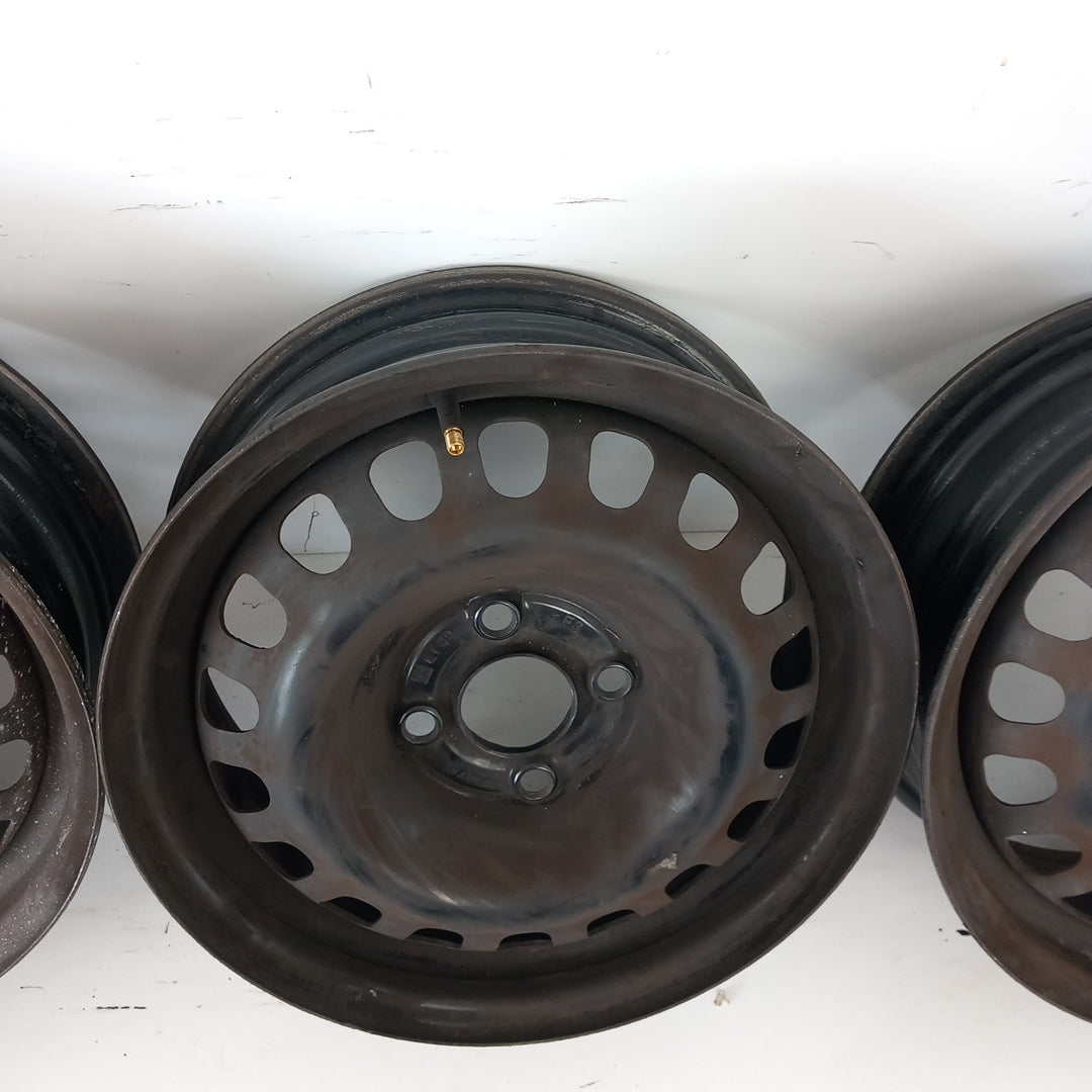 Комплект 14" цола оригинални стоманени джанти 5 1/2 J14H2 ET39 4x100 Opel Corsa D