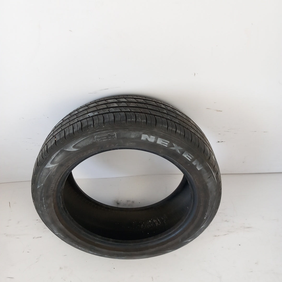 Лятна гума 18" цола Nexen NFera RU1 215/55 R18 99V EXTRA LOAD Opel