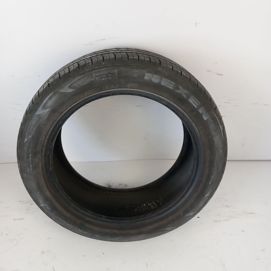 Лятна гума 18" цола Nexen NFera RU1 215/55 R18 99V EXTRA LOAD Opel
