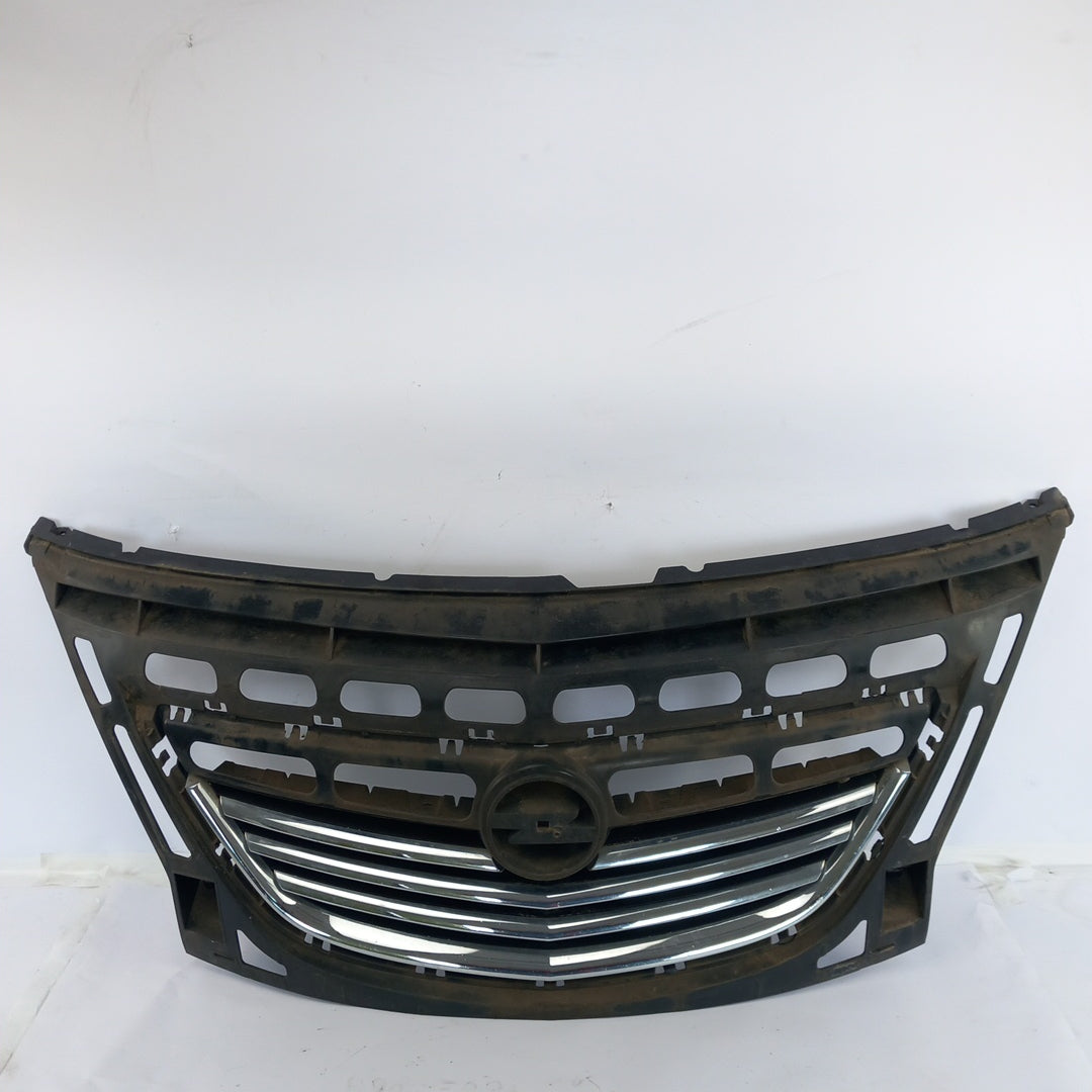 Решетка радиатор предна броня Opel Meriva B