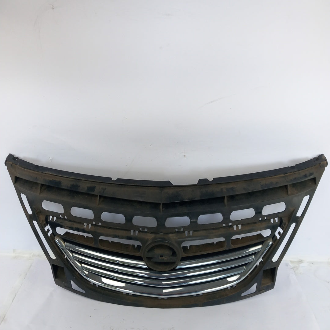 Решетка радиатор предна броня Opel Meriva B