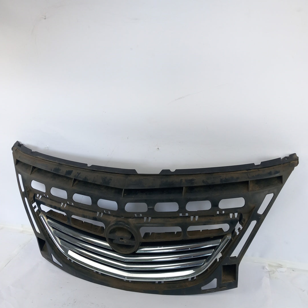 Решетка радиатор предна броня Opel Meriva B