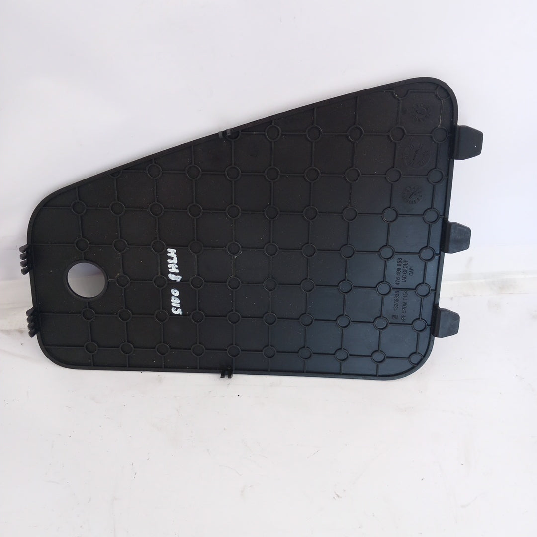 Капак малък задна лява страна багажник черен Opel Meriva B