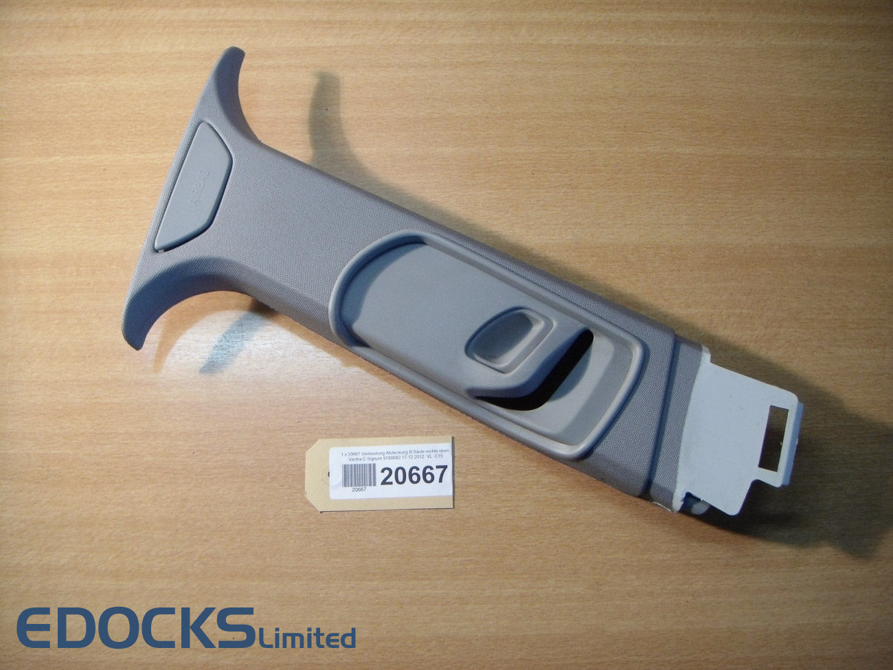 Капак пластмаса панел B колона горе дясна Vectra C Signum Opel