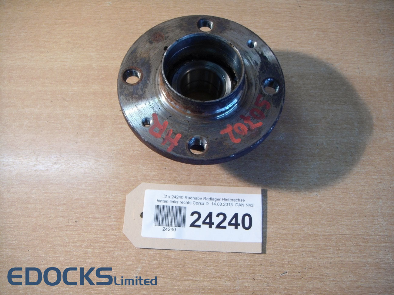 Главина колесен лагер заден мост заден ляв десен Adam Corsa D Opel