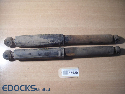 Комплект 2х амортисьори задни ляви десни (за джанти 15 цола) Movano A Opel