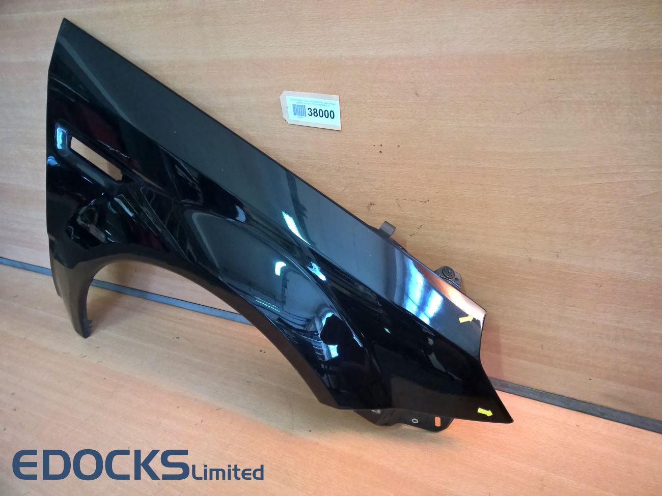 Калник преден десен Z20R 2HU сапфир черен Tigra B TwinTop Opel